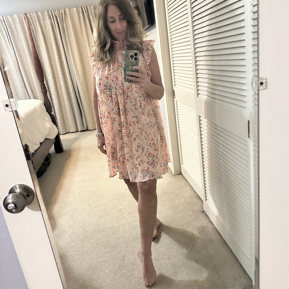 Melloday Sz Small floral a-line dress, flutter sleeves, smocked neck